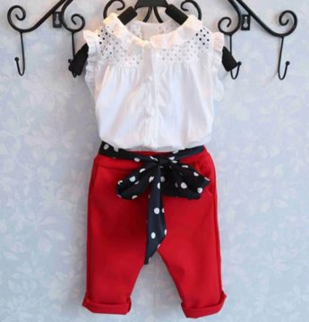 White Sleeveless Shirt&Red Pants