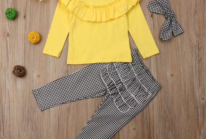 Girls Ruffled Top & Plaid Pants